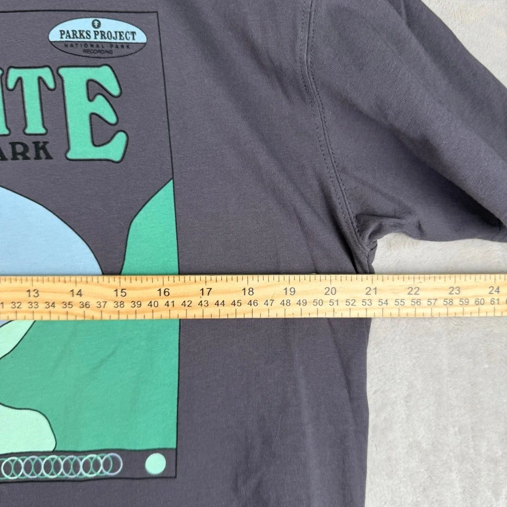 Parks Project Yosemite National Park Greatest Hits T-Shirt Mens Large Charcoal